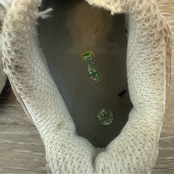 Vintage Y2K Elmo Cookie Monster Sesame Street Shoes Size 2W - Picture 9 of 12